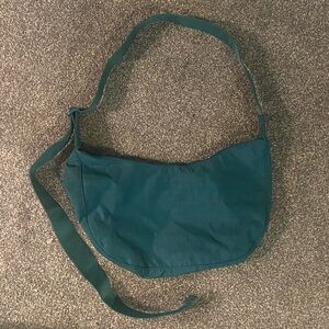 BAGGU Cypress Medium Crescent 🐸🐢🌱